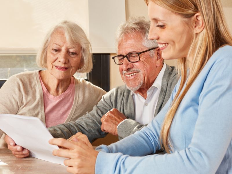 People receiving benefits advice